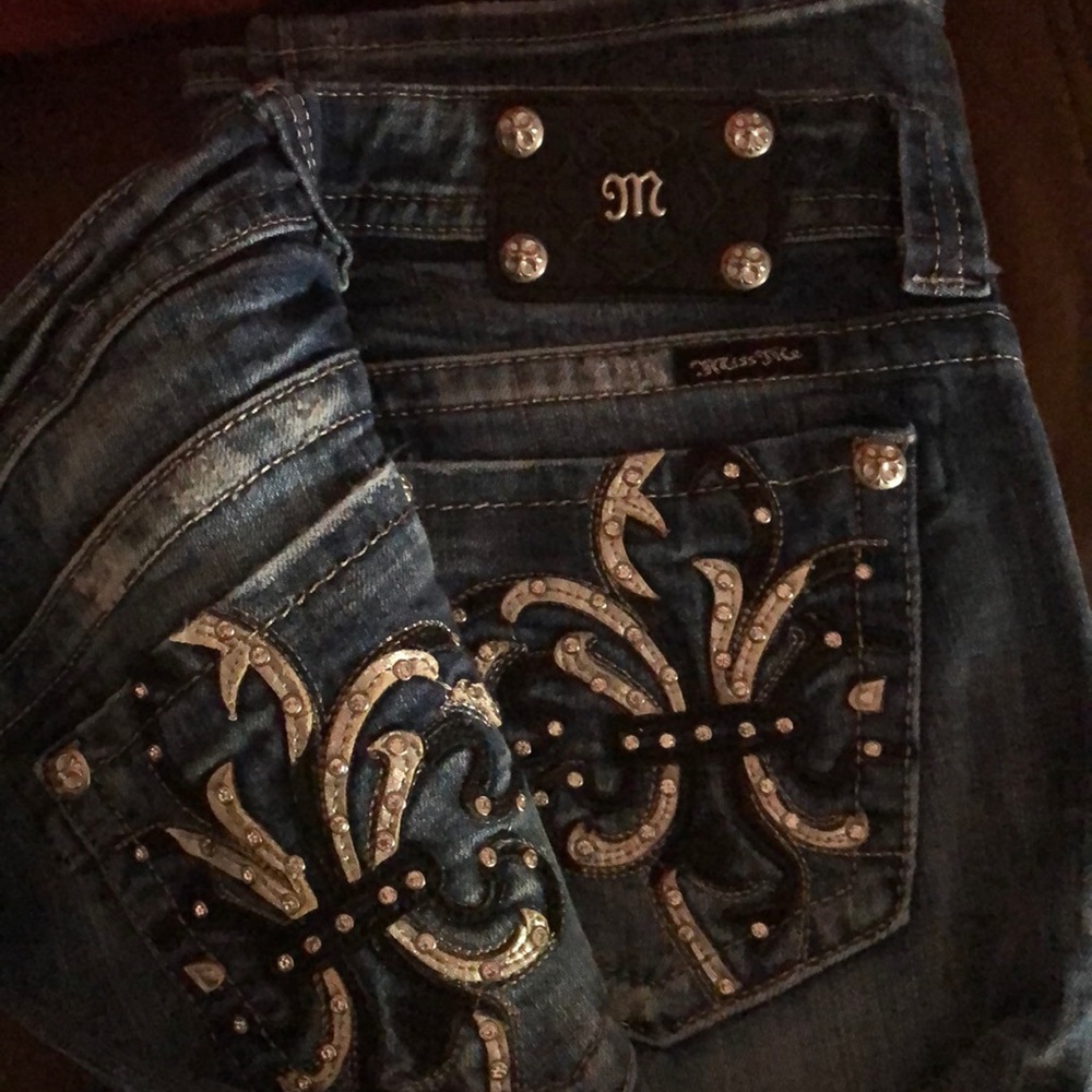 Miss Me cropped jeans